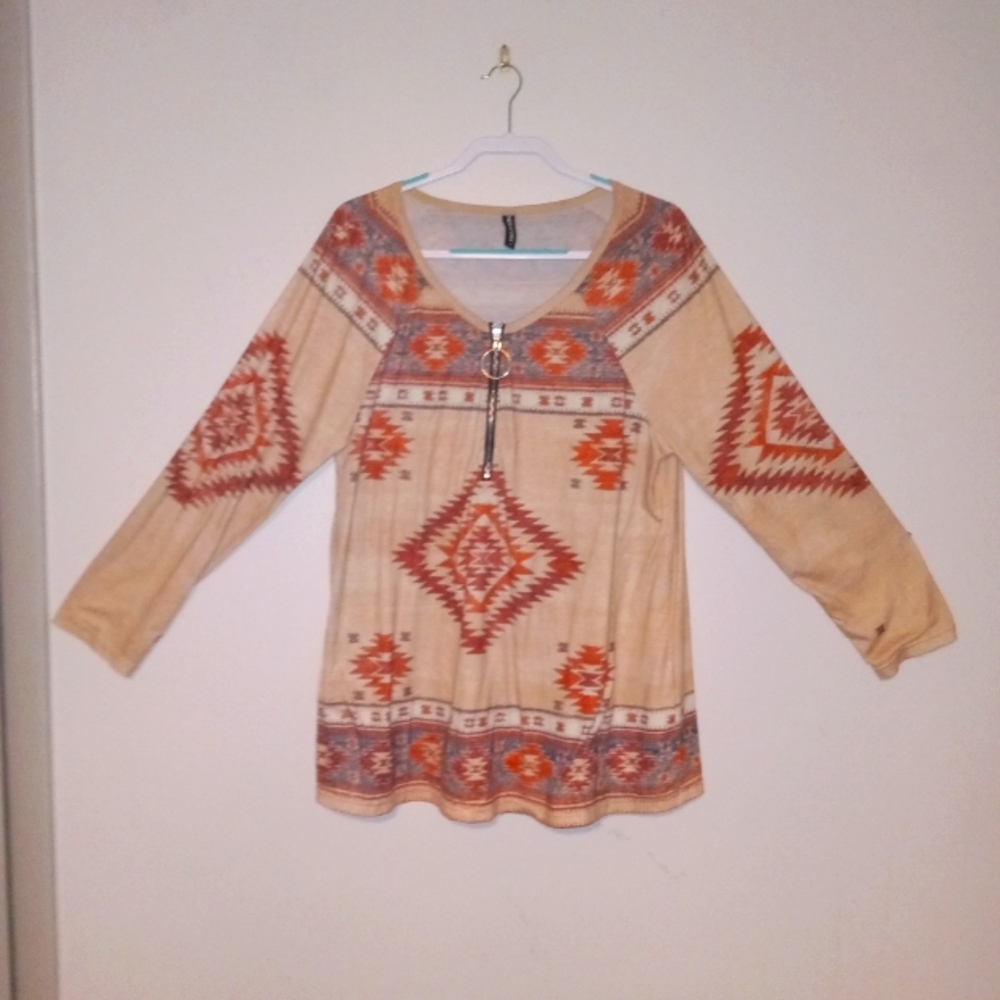 Women's Long Sleeve Top..Aztec Print..XL